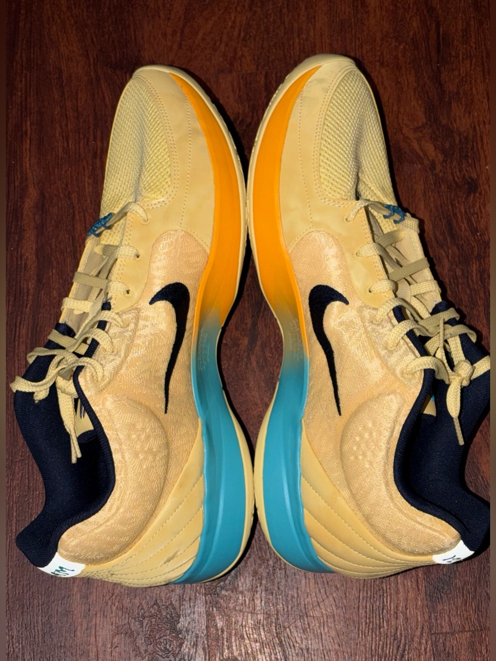 Nike size 16 - Picture 9 of 13